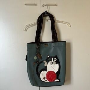 Chala cat & yarn bag. 🐈‍⬛🧶